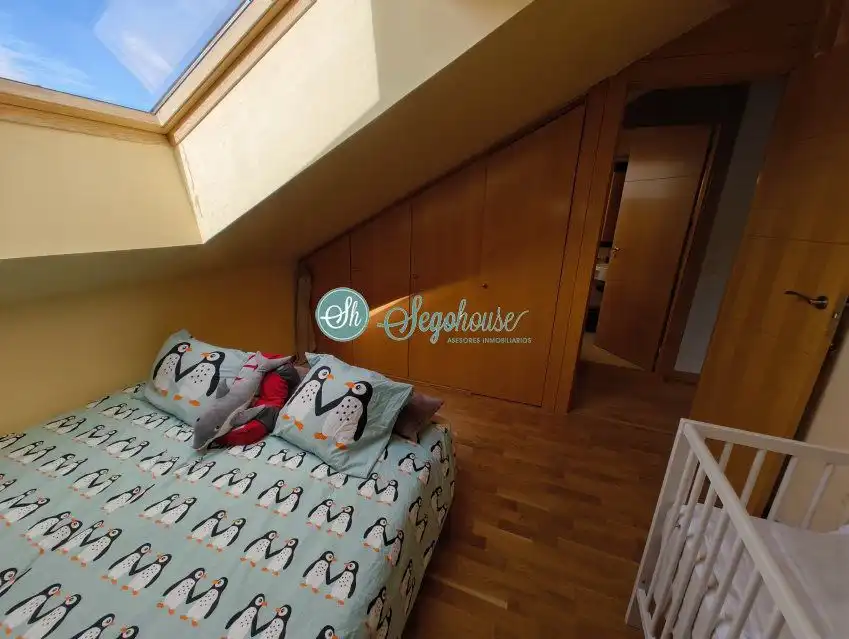 Habitación de Piso en venta en Segovia con Aire acondicionado, Calefacción y Trastero