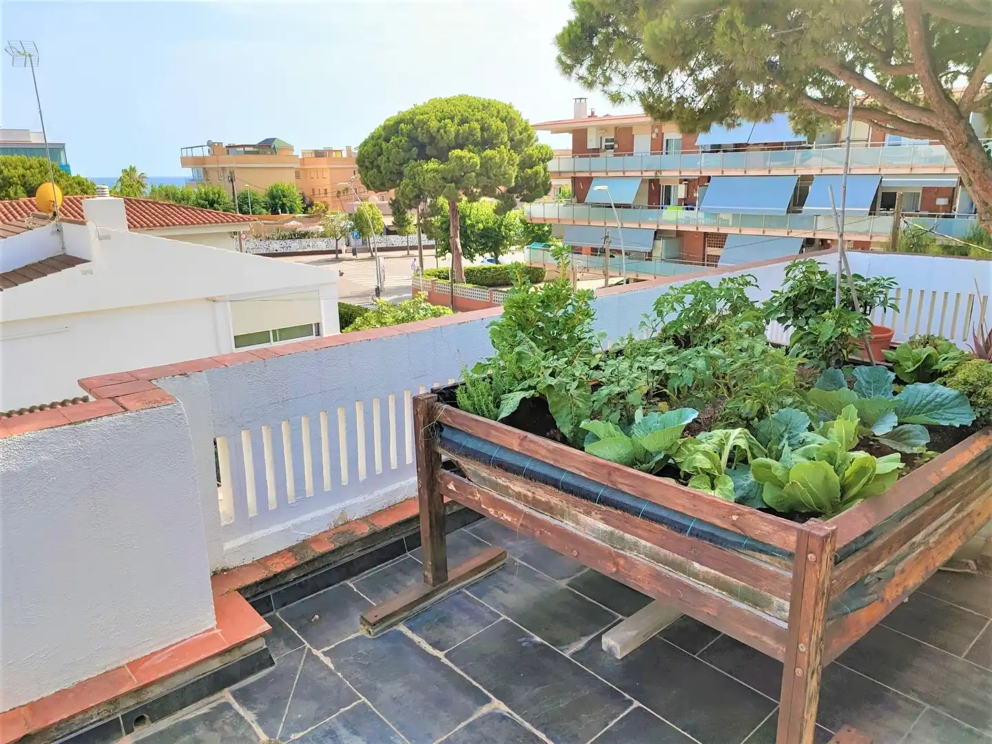 Garden of Houses for sale in Castelldefels  with Air Conditioner, Heating and Private garden