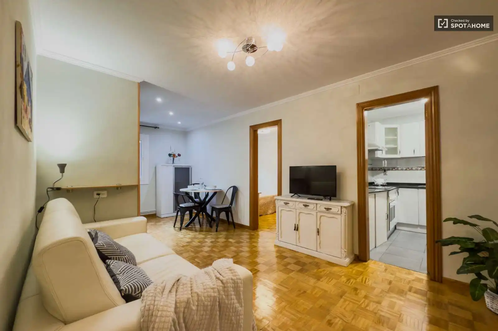 Room in La Gavarra