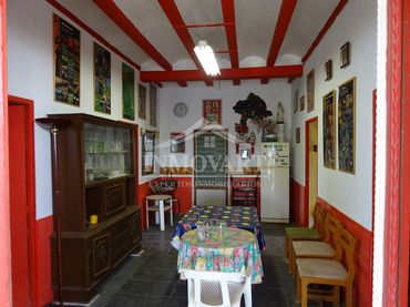 Casa rústica amb jardí en venda a Algemesí