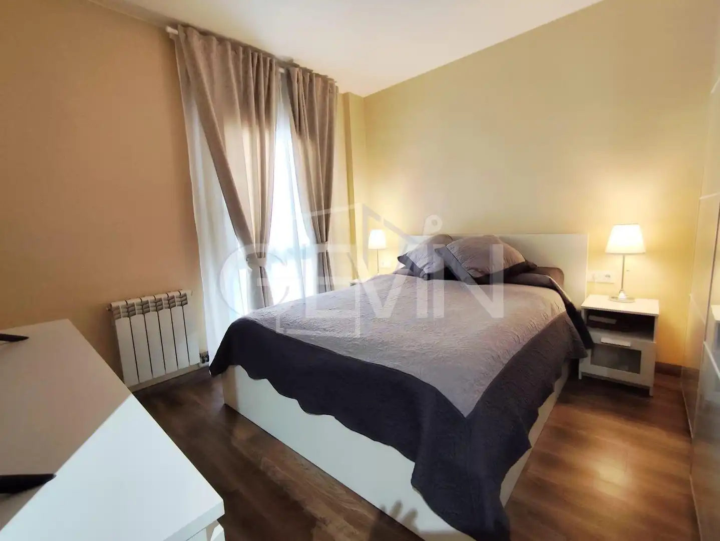 Habitación de Piso en venta en Santa Perpètua de Mogoda con Aire acondicionado, Calefacción y Parquet
