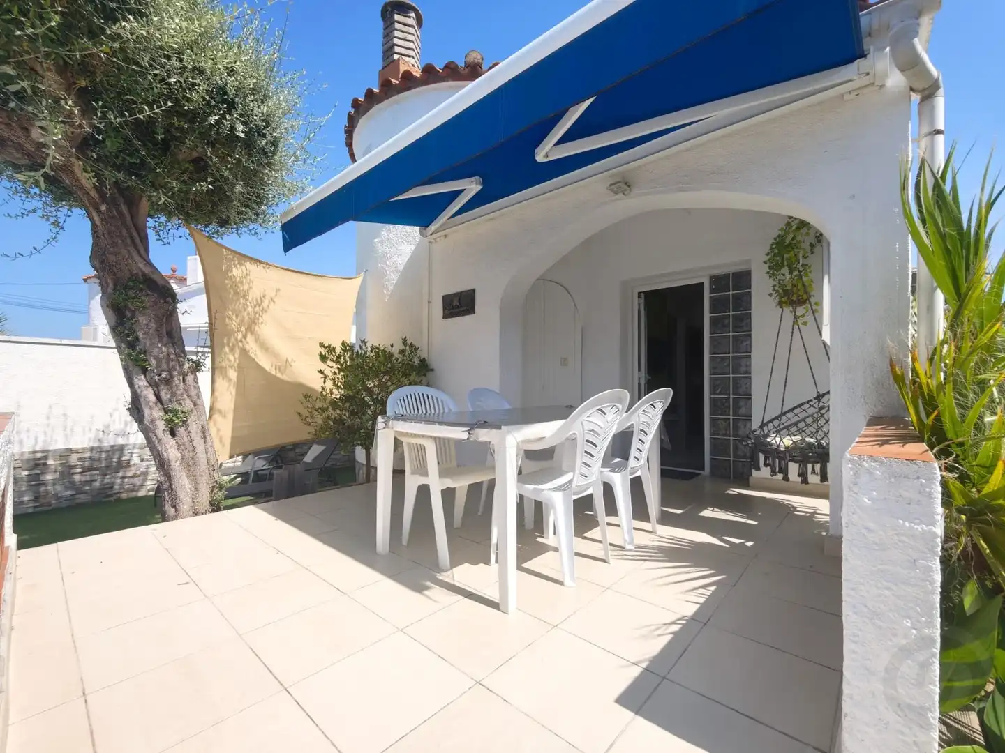 Terraza de Casa adosada en venta en Empuriabrava con Aire acondicionado, Calefacción y Terraza