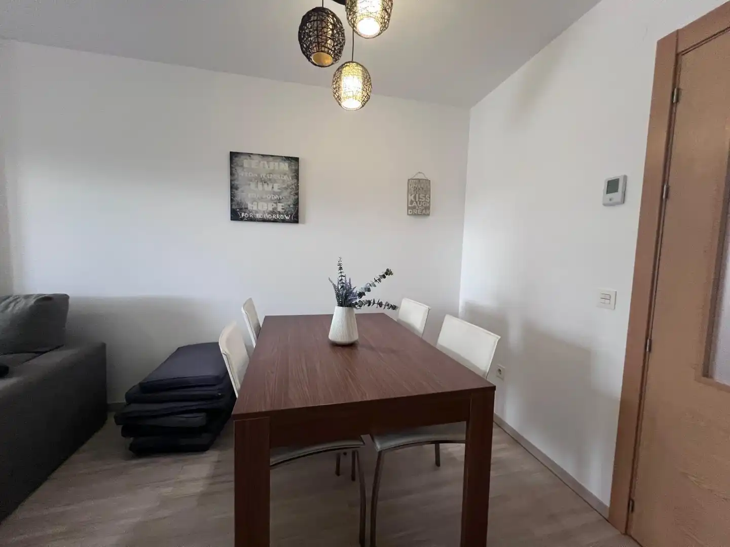 Comedor de Piso de alquiler en Oviedo  con Calefacción, Terraza y Trastero