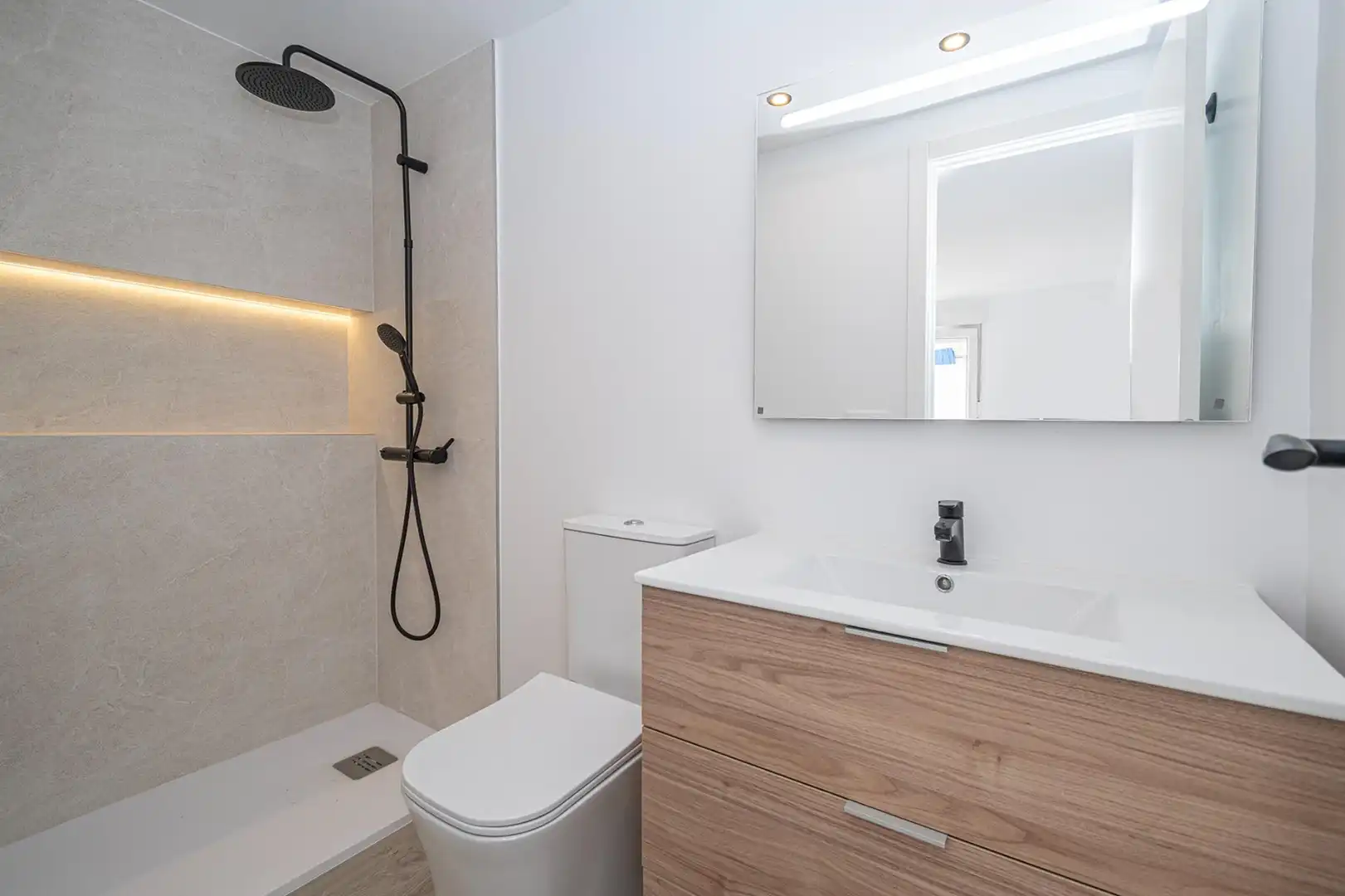 Bany de Casa o xalet en venda en  Palma de Mallorca amb Jardí privat i Terrassa