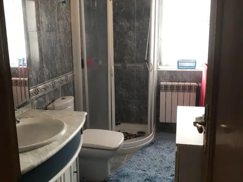 Badezimmer von Haus oder Chalet zur Miete in O Rosal   mit Heizung, Privatgarten und Terrasse