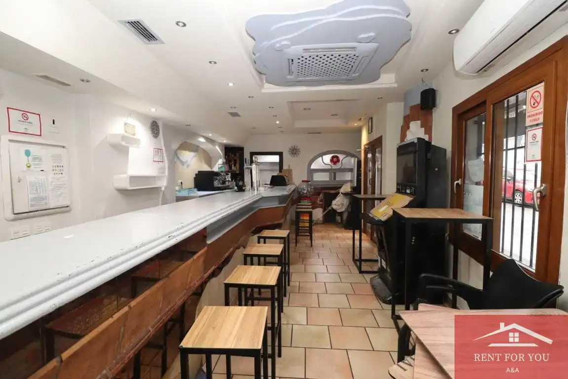 Local comercial en alquiler en Coín, imagen 3