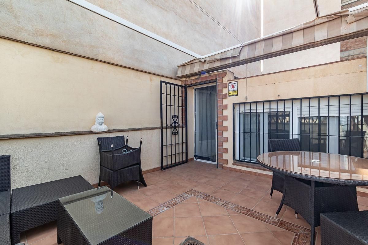 Terrace of House or chalet for sale in Padul  with Air Conditioner, Heating and Terrace