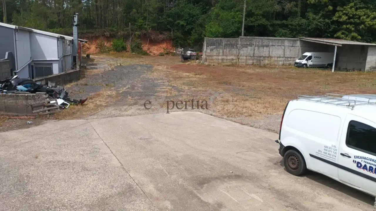 Terreno en venta en Noia