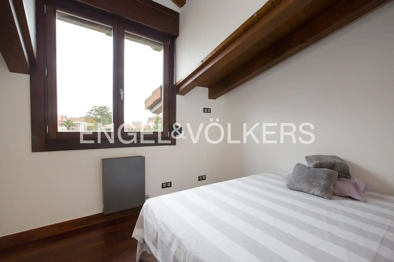Detached homes for sale in Eguzkitza Bidea, Berango