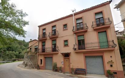 Vista exterior de Casa o xalet en venda en Berga amb Calefacció i Terrassa