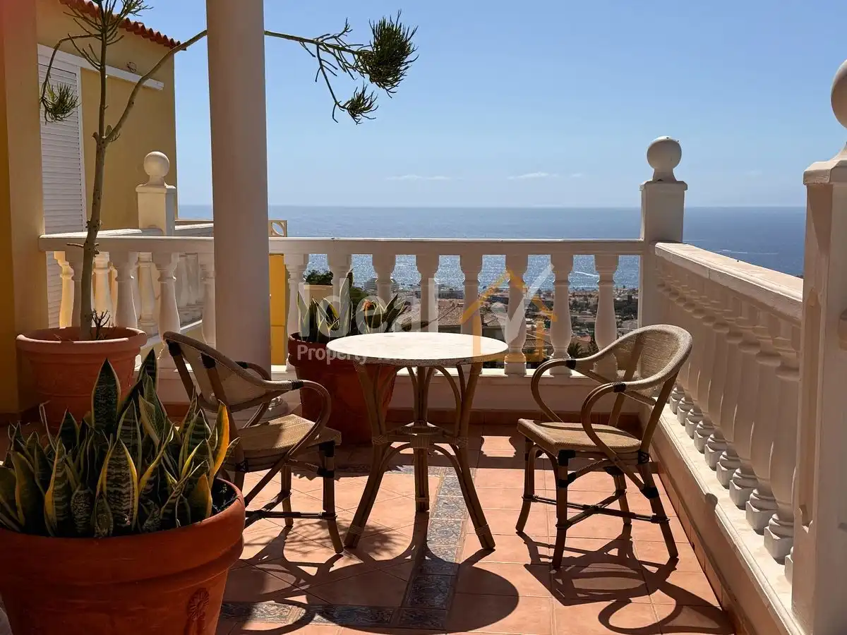 Detached house with pool for sale in Costa Adeje, imagen 15