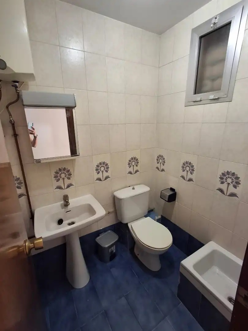 Bany de Casa o xalet en venda en Dos Hermanas amb Aire condicionat, Terrassa i Traster