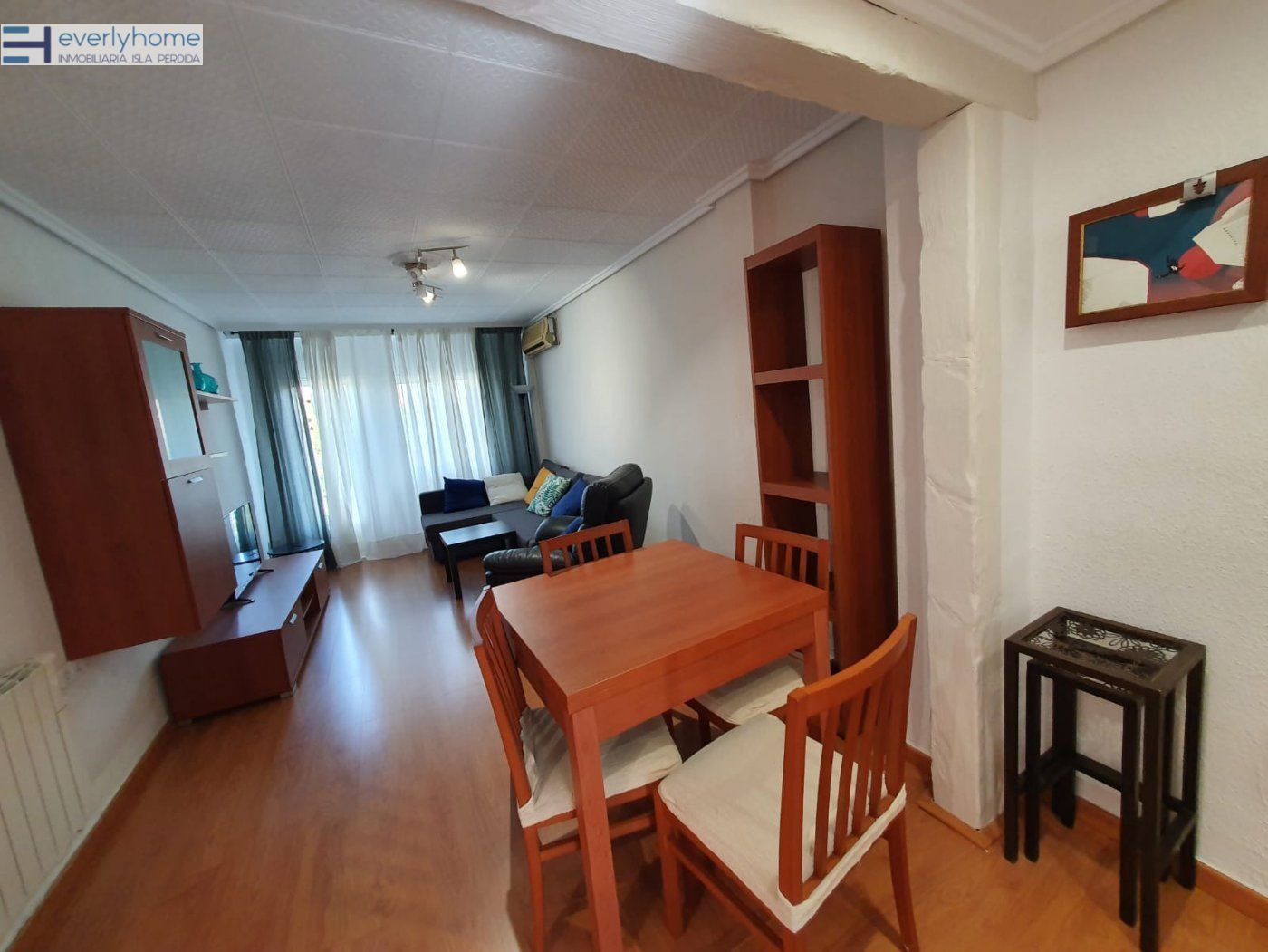 Sala de estar de Piso en venta en  Valencia Capital con Aire acondicionado y Balcón