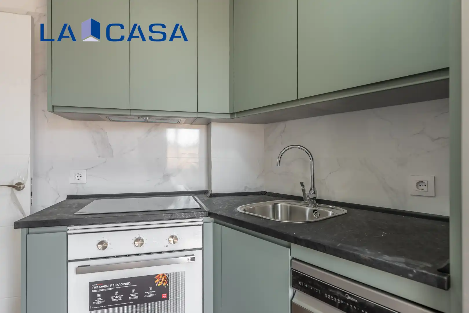 Cocina de Piso en venta en Madrid con Calefacción y Terraza