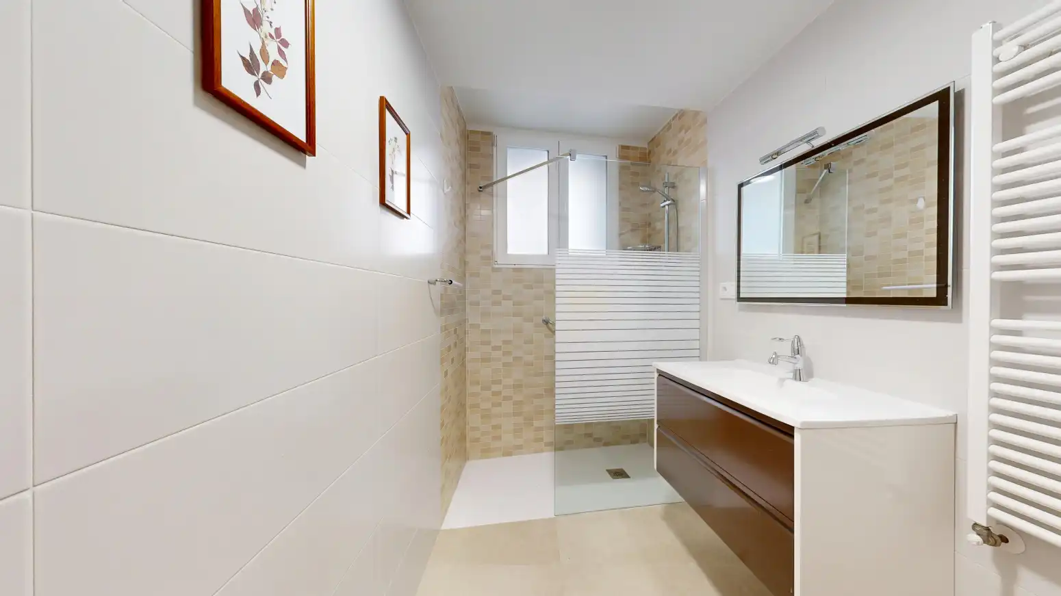 Baño de Piso en venta en Tafalla con Calefacción y Balcón