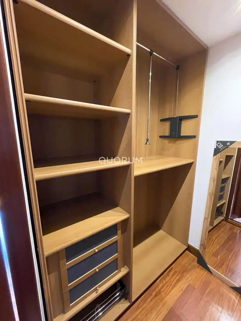 Bedroom of Flat for rent in Bilbao   with Heating, Terrace and Balcony