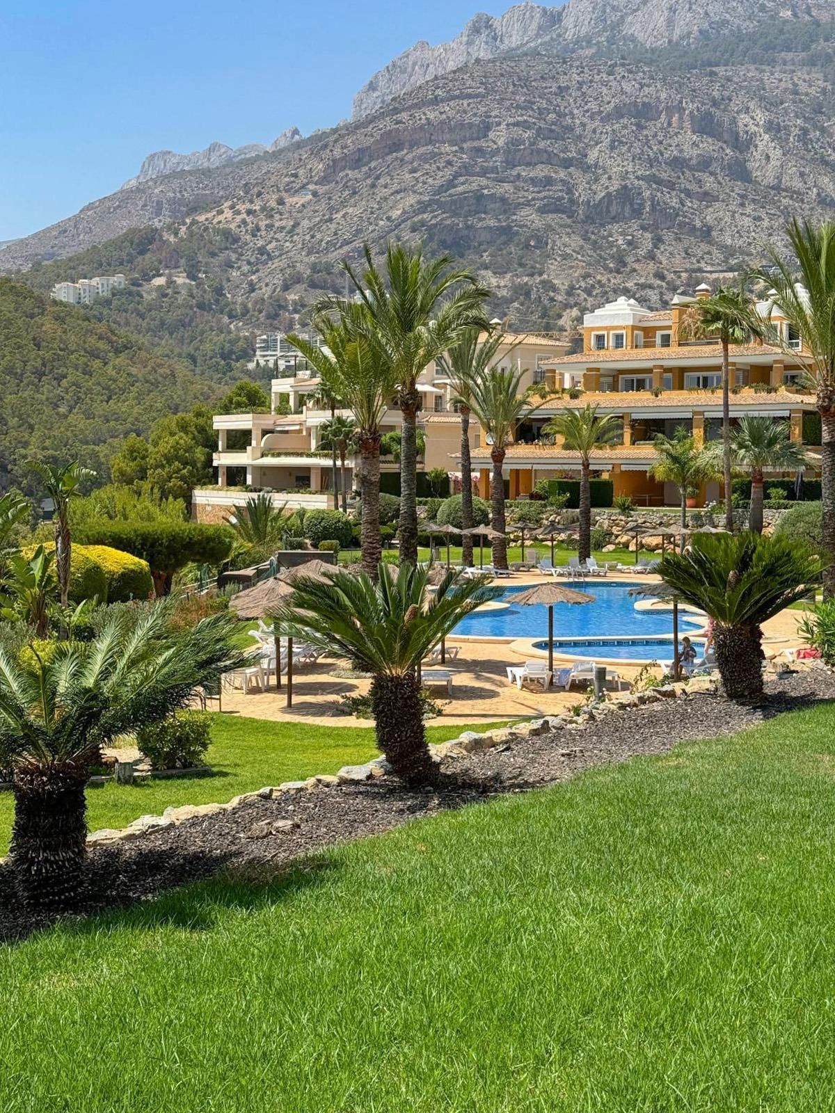 Exterior view of Apartment for sale in Altea  with Air Conditioner, Heating and Private garden