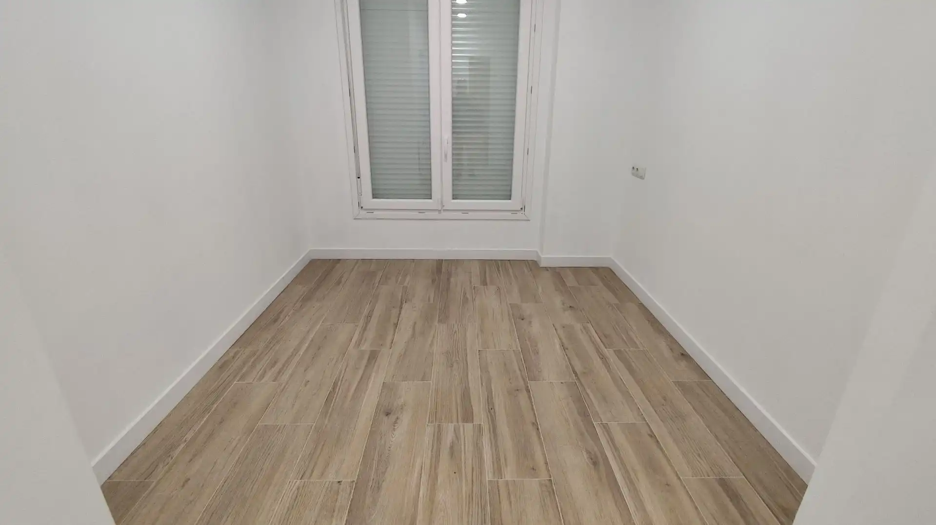 Bedroom of Flat for sale in Barakaldo   with Heating