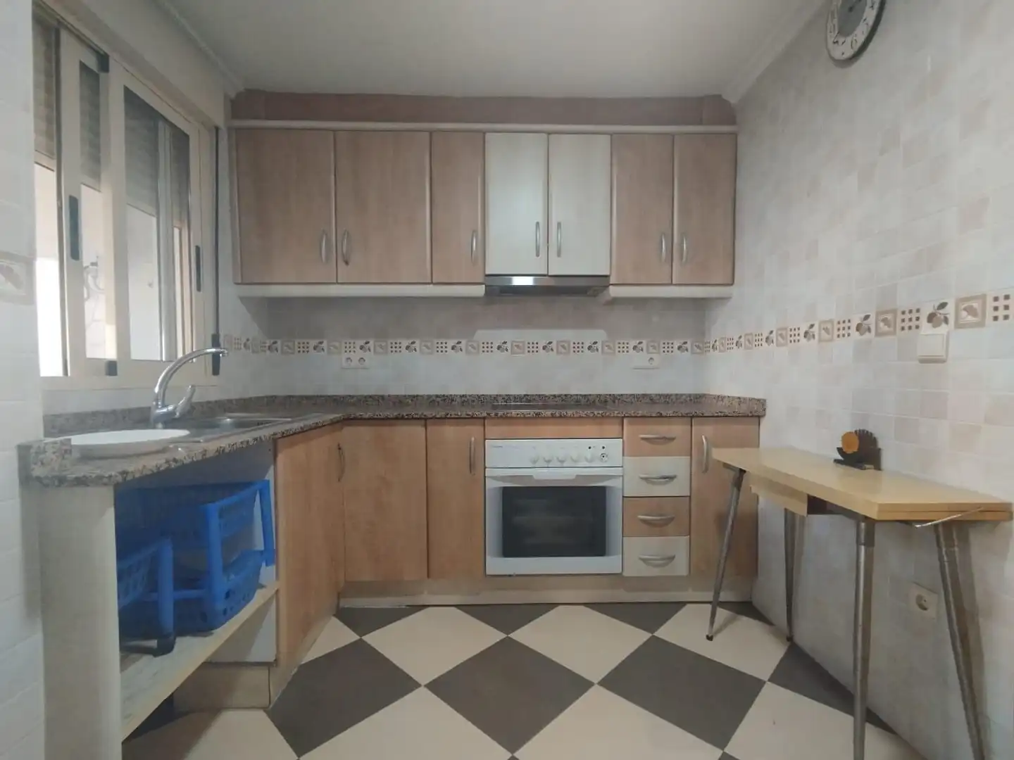 Kitchen of Apartments for sale in Guardamar del Segura