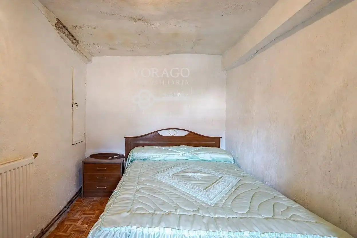 Habitación de Finca rústica en venta en Irueste