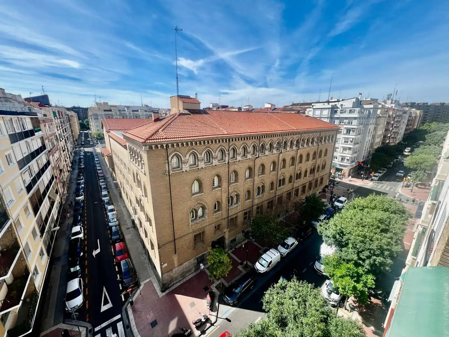 Vista exterior de Pis de lloguer en Zaragoza amb Aire condicionat, Calefacció i Parquet