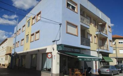 Außenansicht von Wohnung zum verkauf in Ceutí mit Balkon