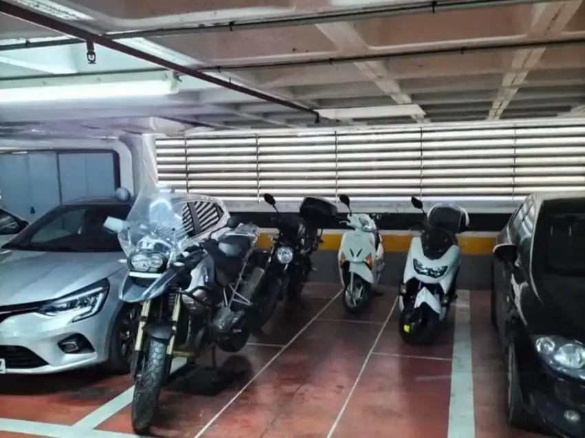 Parking of Garage for rent in Cádiz  with Alarm