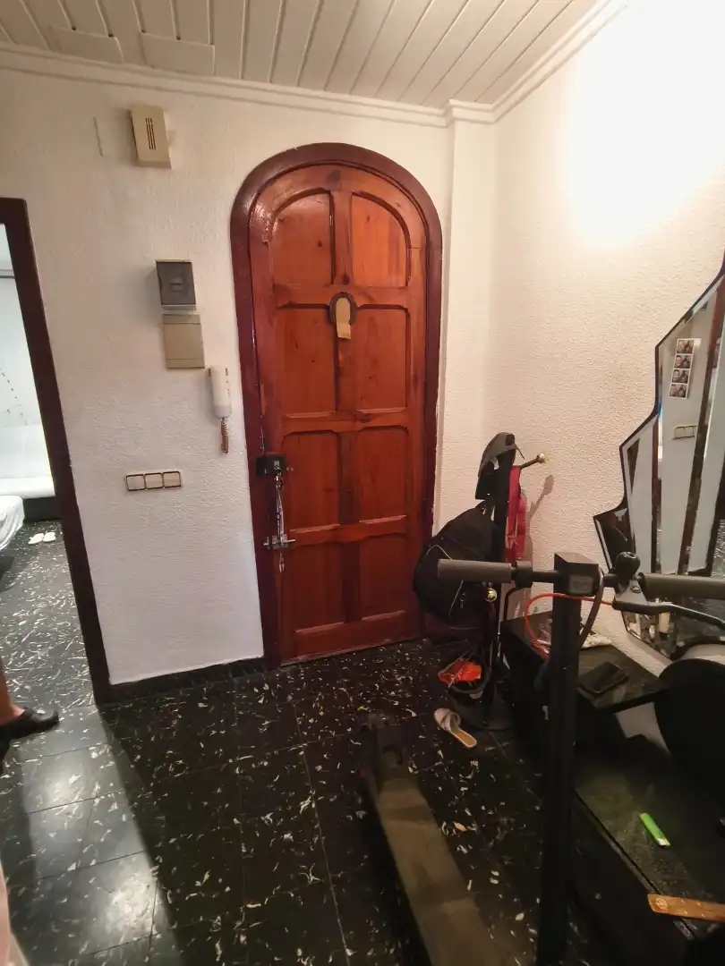 Flat with terrace for sale in Carrer de l'Escriptor Mariá Serrano 12