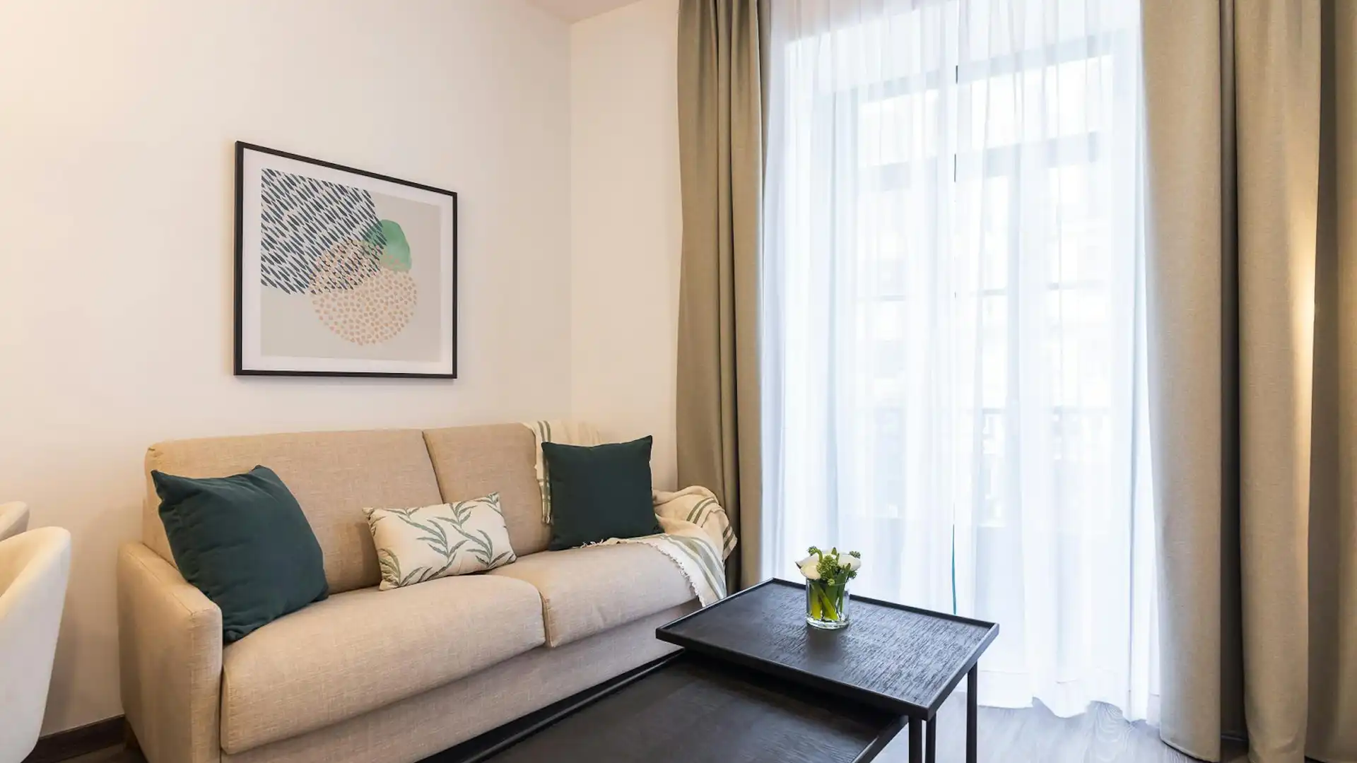 Living room of Flat for rent in  Valencia Capital  with Air Conditioner, Heating and Furnished