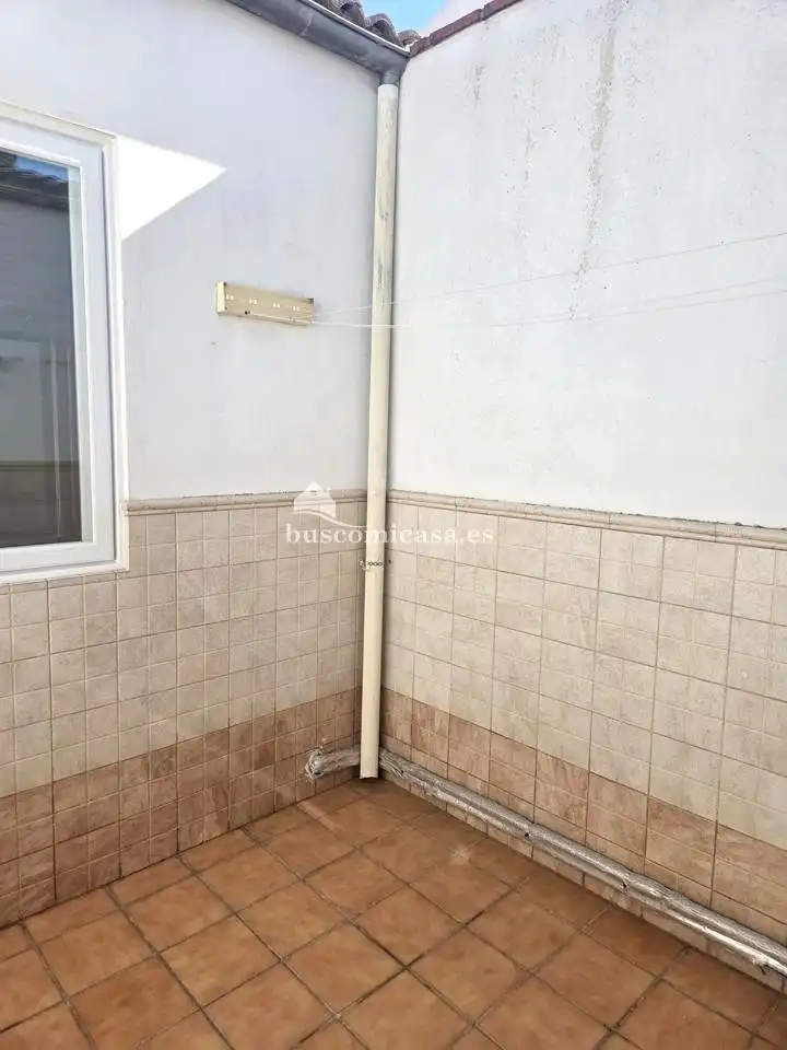 Bany de Casa adosada en venda en Torredonjimeno amb Aire condicionat, Calefacció i Piscina