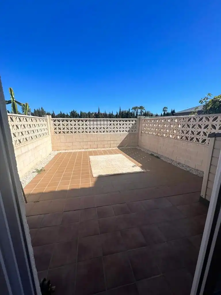 Jardín de Casa adosada de alquiler en Els Poblets con Aire acondicionado, Calefacción y Jardín privado