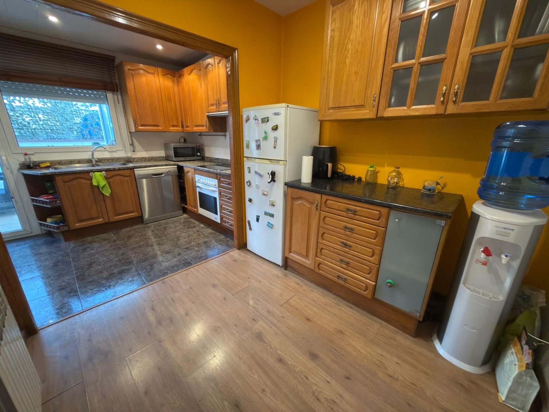 Kitchen of Flat for sale in Òdena  with Air Conditioner, Heating and Parquet flooring