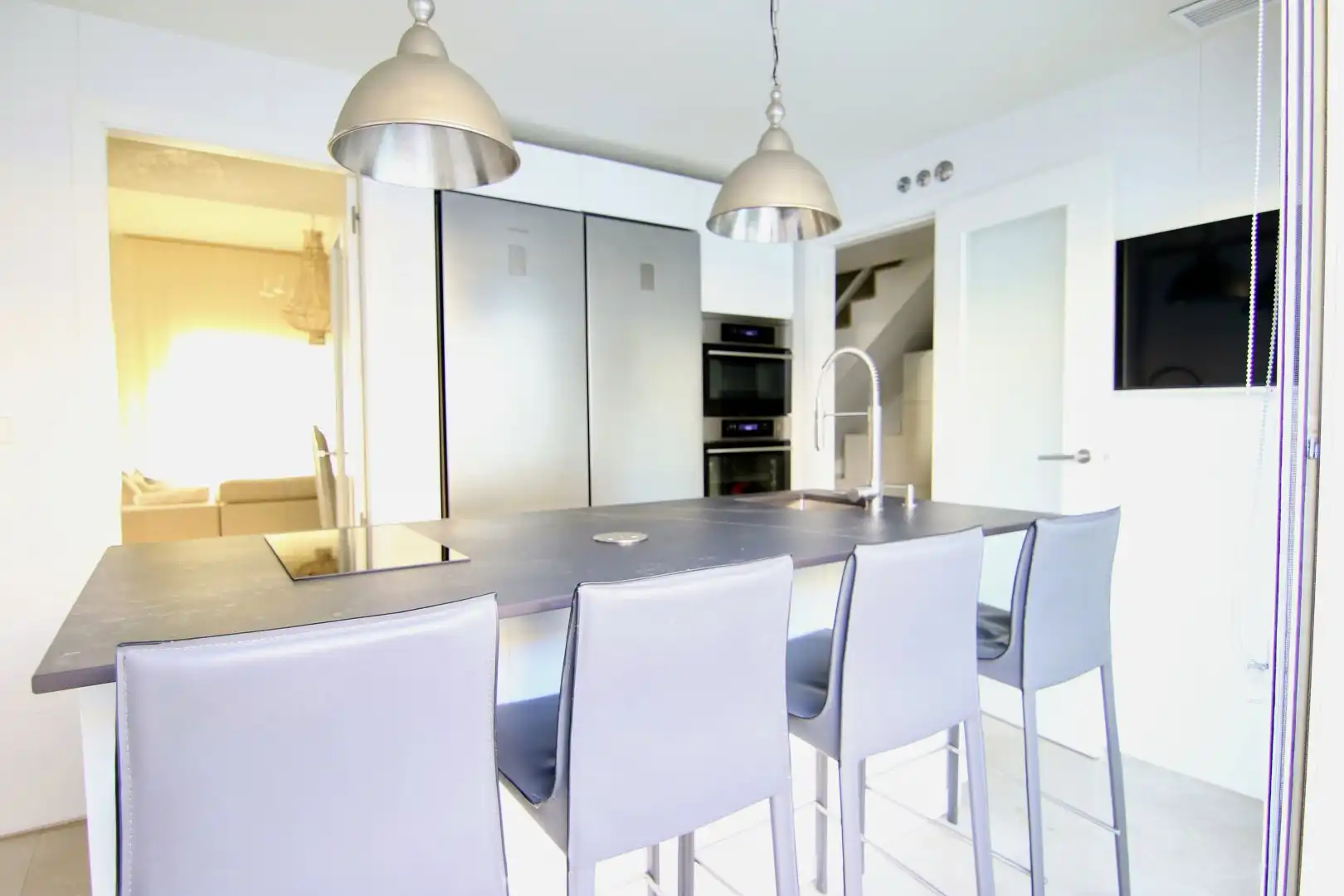 Kitchen of Detached homes for sale in Mairena del Aljarafe  with Air Conditioner, Terrace and Storage room
