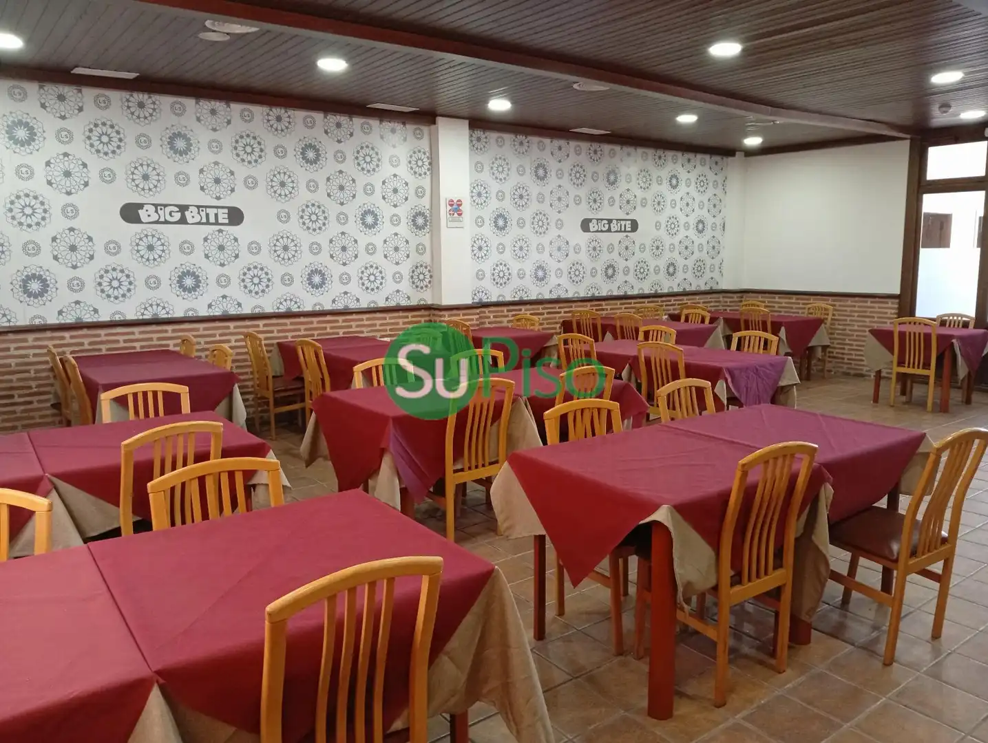 Local en venda a Avenida de los Metales, 40, Estación - Cruz Roja