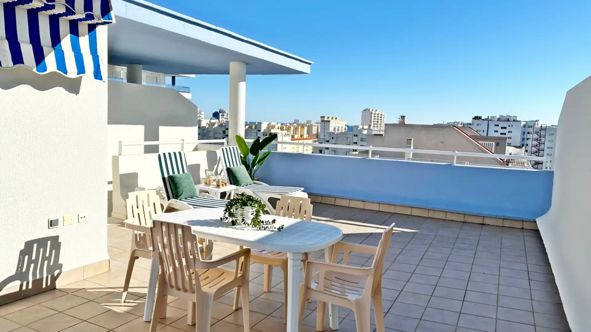 Terrassa de Apartament de lloguer en Gandia amb Aire condicionat, Calefacció i Terrassa
