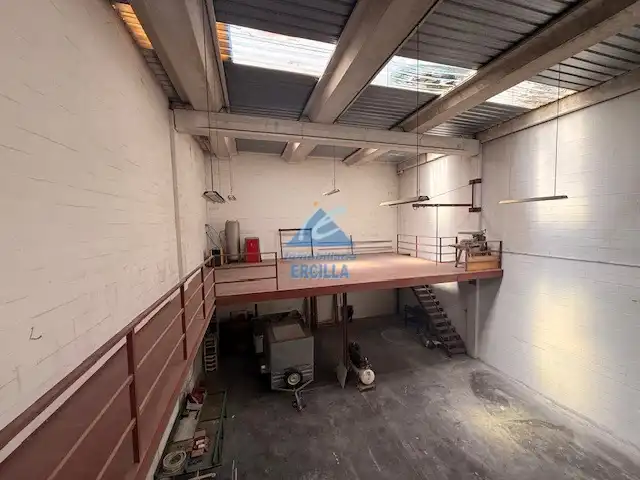 Nave industrial en venta en Galdakao
