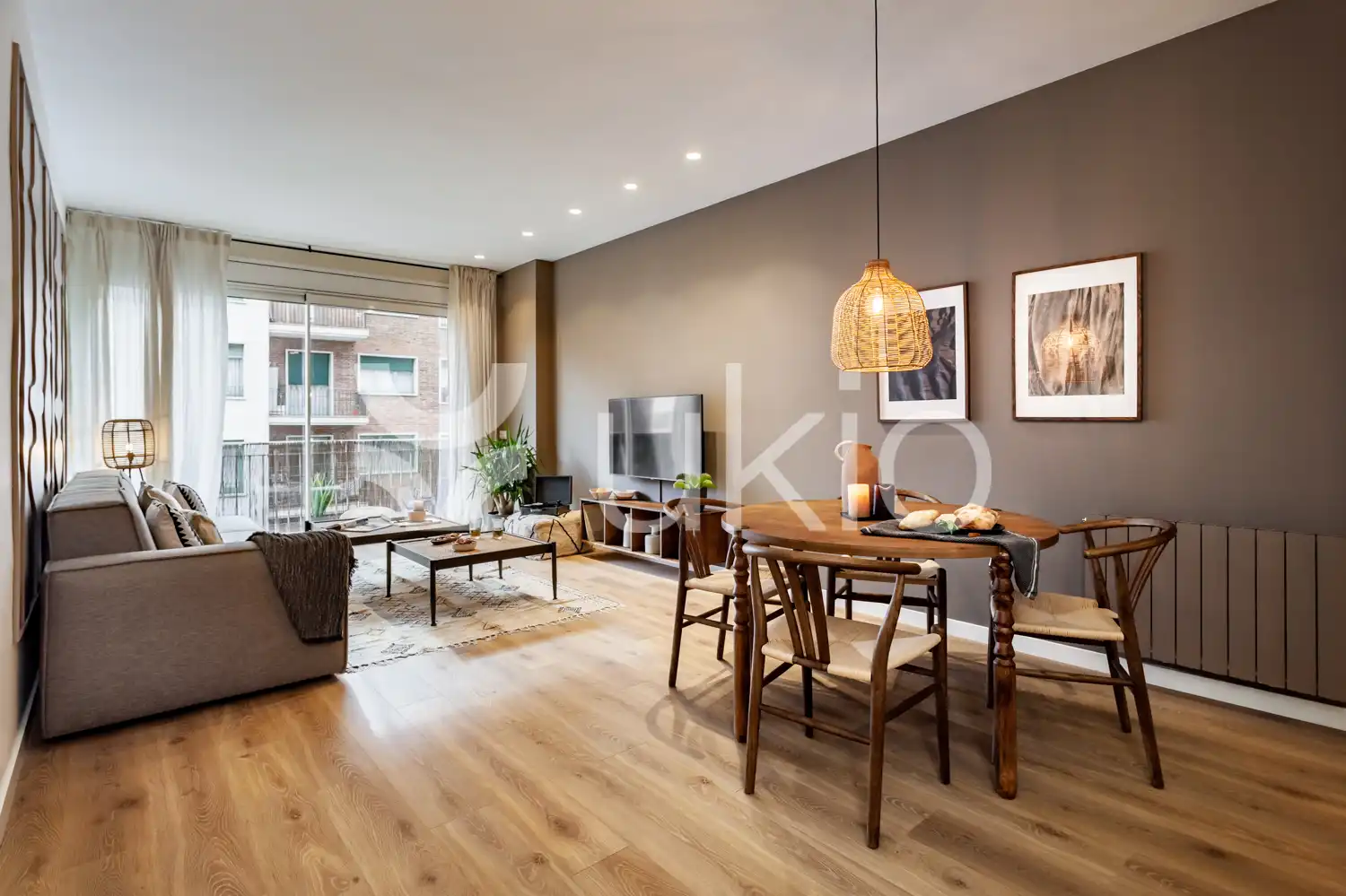 Apartamento con terraza en alquiler en Carrer d'Aribau
