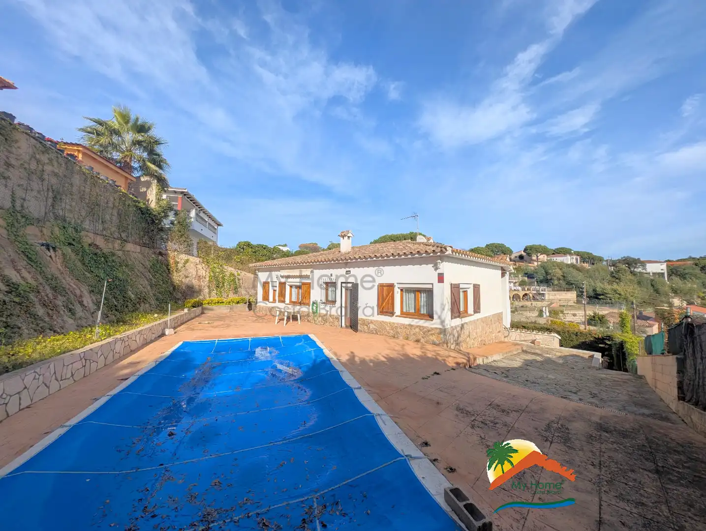 Casa amb piscina en venda a Aiguaviva Parc, imagen 2