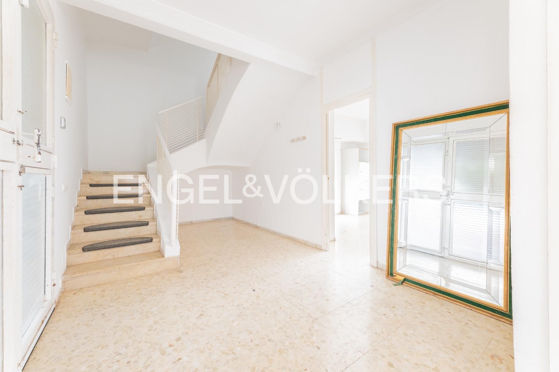 House or chalet for sale in Torrent  with Air Conditioner, Heating and Private garden