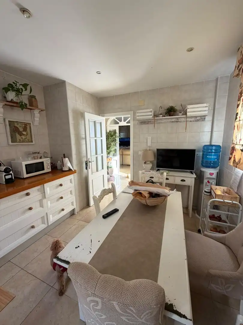 Terraced house with pool for sale in Los Barrios, imagen 7