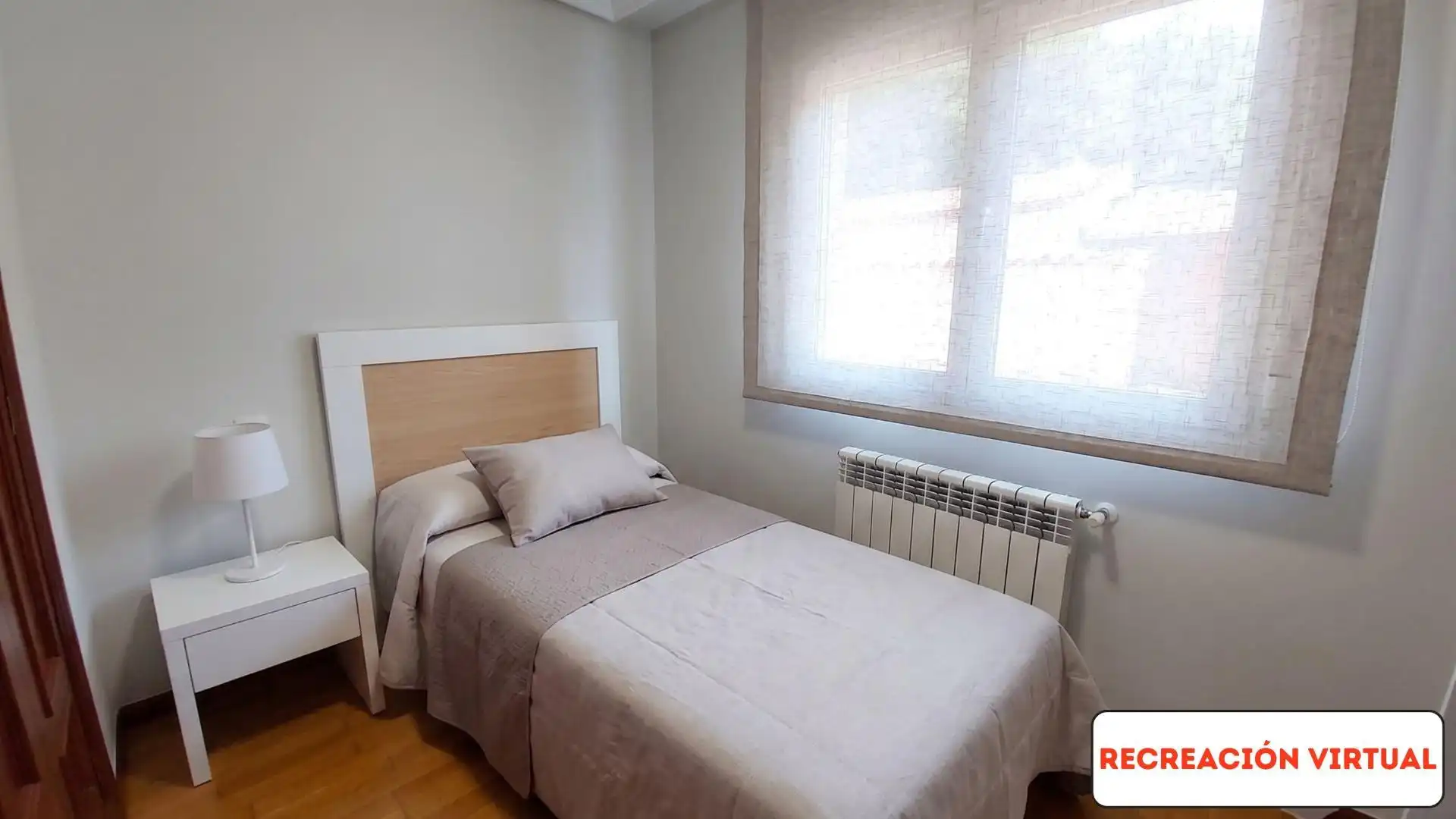 Habitación de Piso en venta en Ávila con Calefacción y Trastero