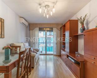 Living room of Apartment for sale in L'Hospitalet de Llobregat  with Air Conditioner, Heating and Furnished