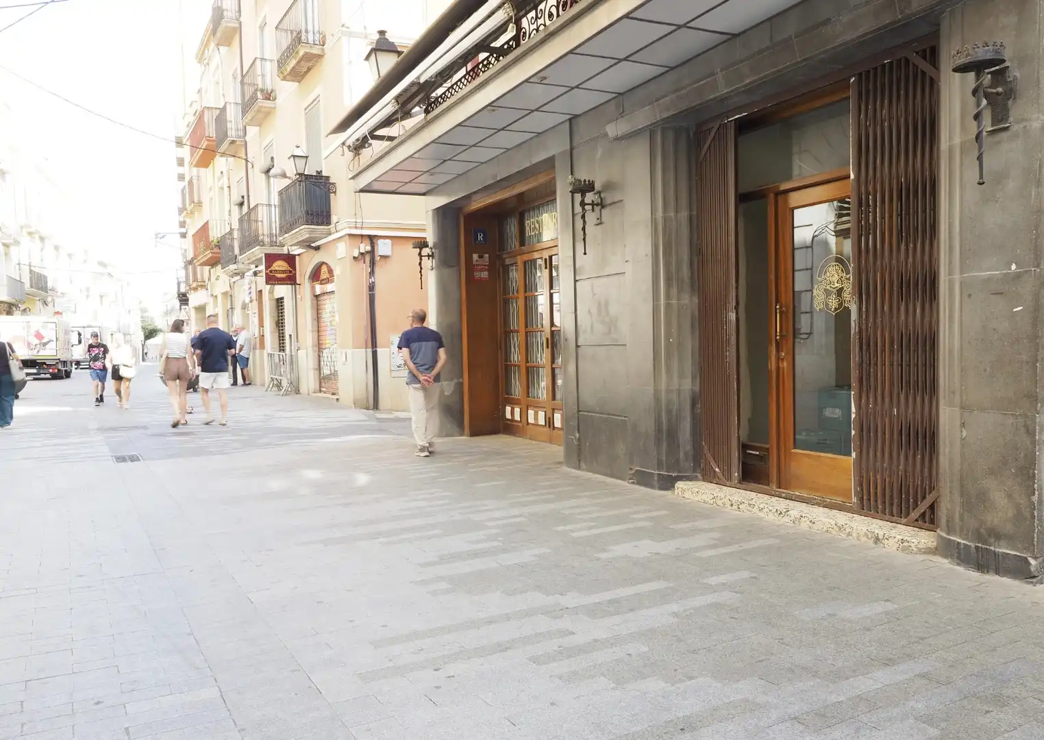Local commercial à louer à Carrer de la Jonquera 24, imagen 15