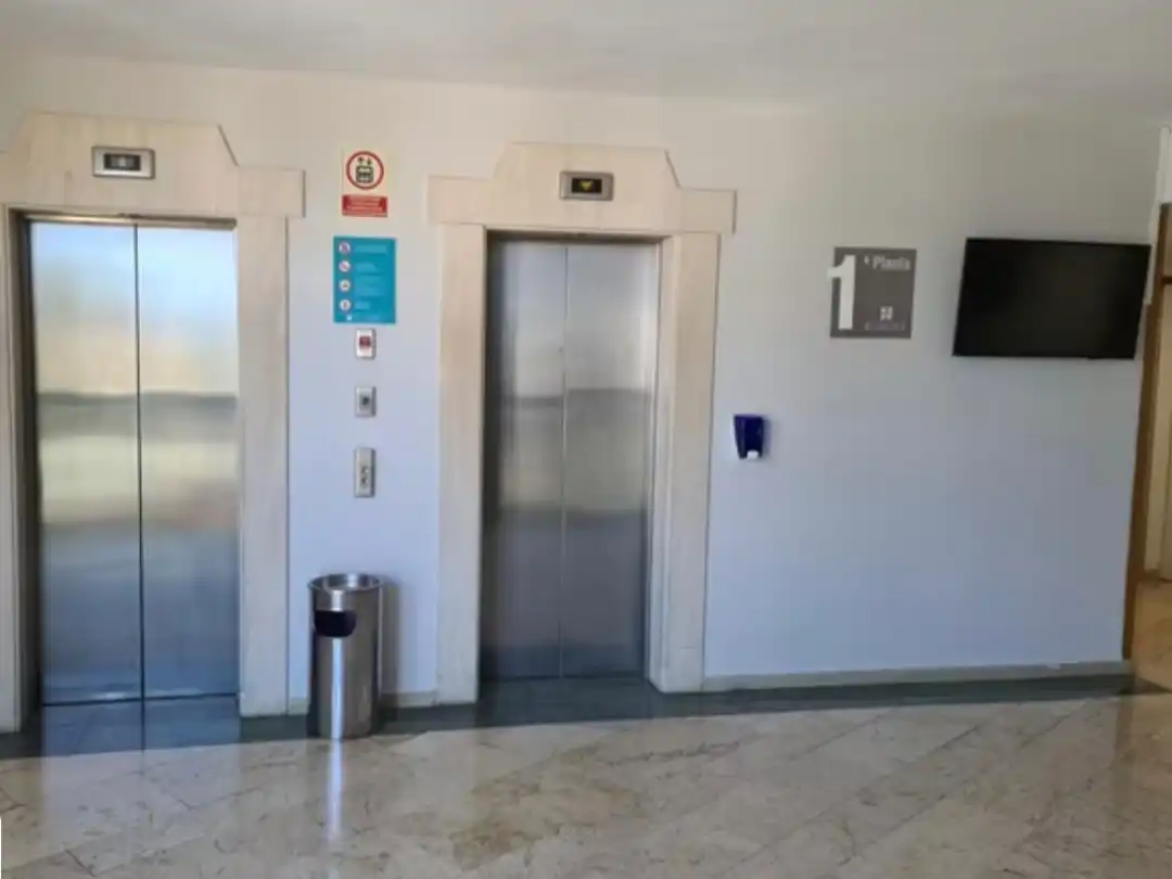 Estudi amb piscina en venda a Aceviño 21, imagen 25