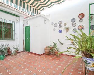 Jardí de Casa o xalet en venda en San Juan de Aznalfarache amb Aire condicionat, Terrassa i Balcó