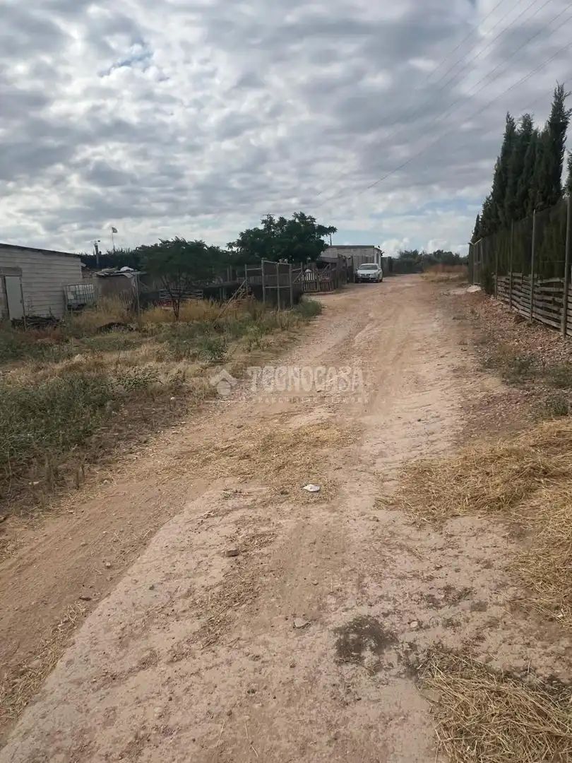 Terreno industrial en venta en Torreblascopedro
