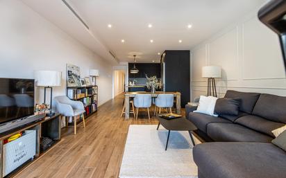 Living room of Flat for sale in Terrassa  with Air Conditioner, Heating and Terrace
