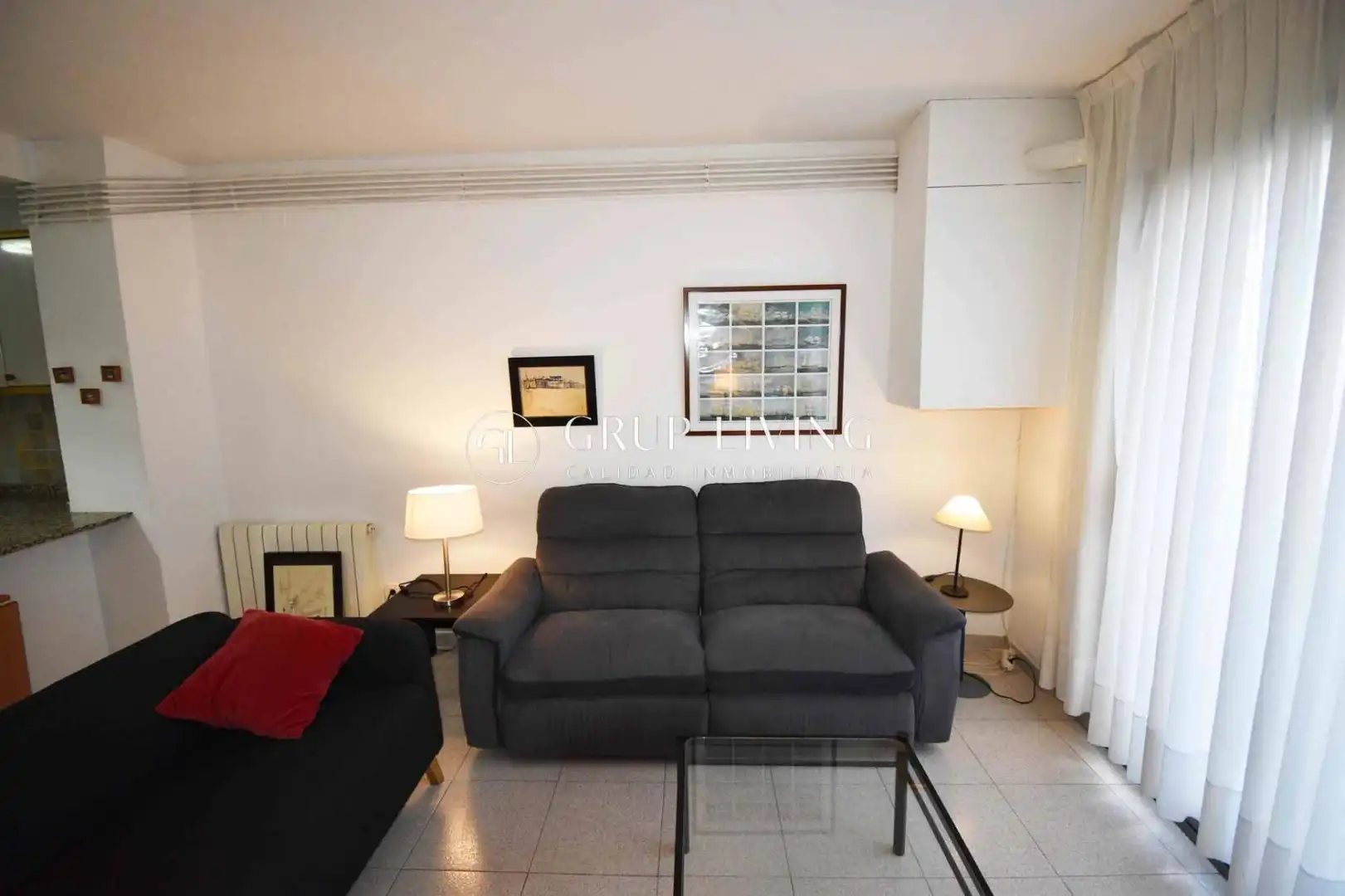 Sala de estar de Piso en venta en Sitges con Aire acondicionado, Calefacción y Amueblado
