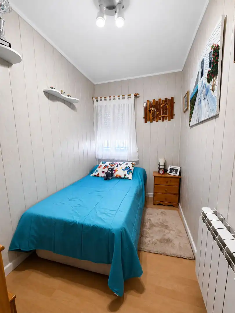 Habitación de Casa o chalet en venta en Casarrubios del Monte con Aire acondicionado, Calefacción y Jardín privado