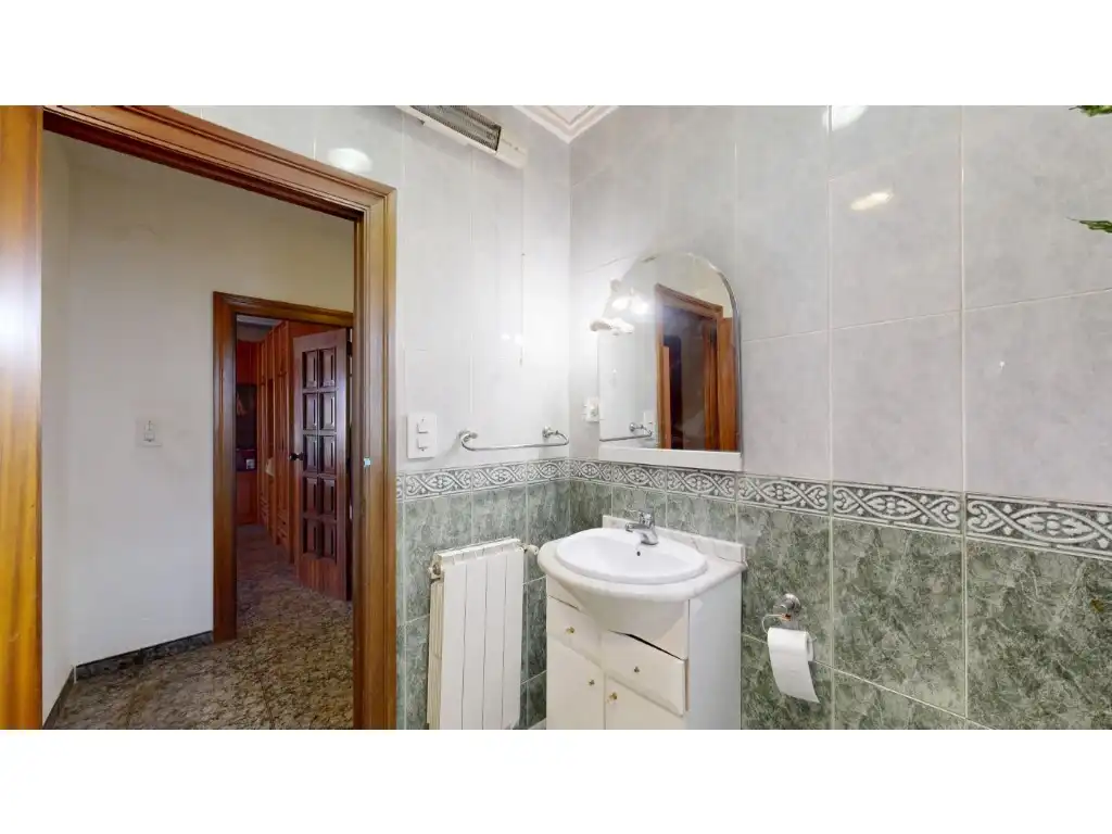 Bathroom of Houses for sale in La Pobla de Vallbona